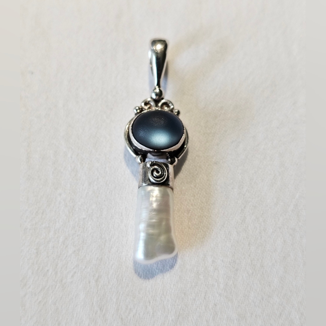 Vintage Sajen 925 Sterling Silver Blue Chalcedony & Baroque Pearl Pendant